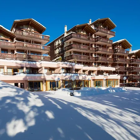 Apartmanhotel Helvetia 4*