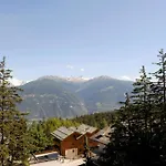아파트호텔 Helvetia 4*